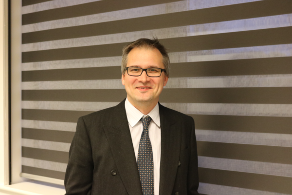 Dr Romek Wiles joins us as a salaried GP
