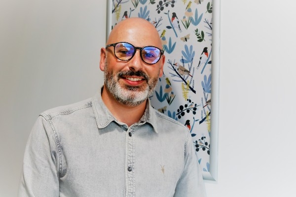 Profile of Kenny Clarke, Business Manager=